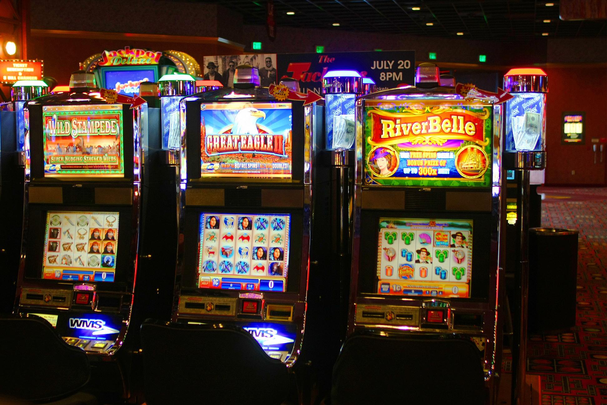 Игровые автоматы вулкан спб online casino video poker games